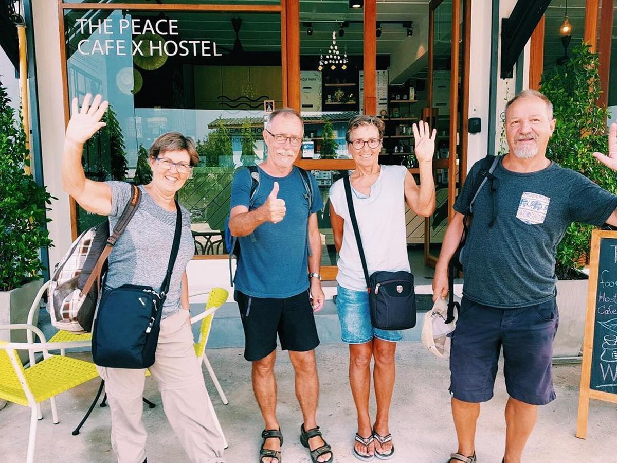 A Pousada The Peace Damnoen Saduak Exterior foto